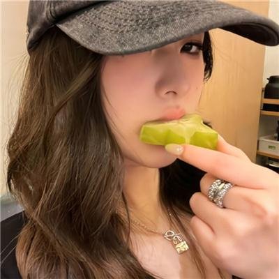不思异:谜人谜事